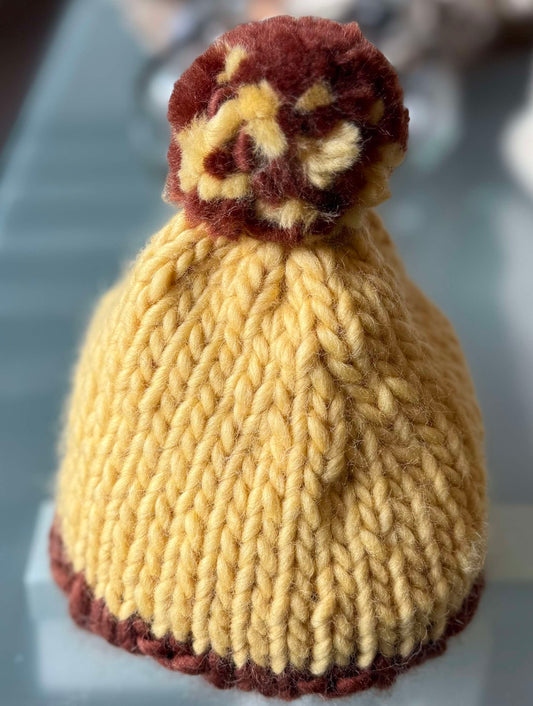 Merino Bobble Hat - yellow/brown