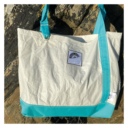 GillyB Designs - Tote Bag Dog