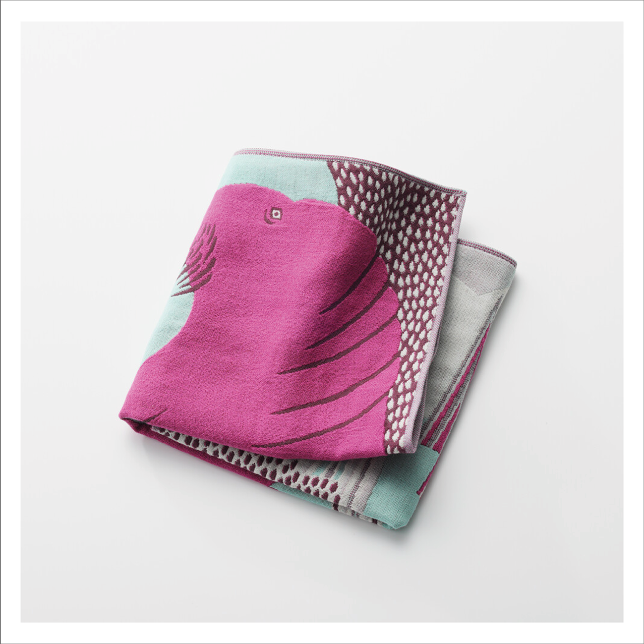 MoritaMiW - Japanese Gauze Multi Walrus