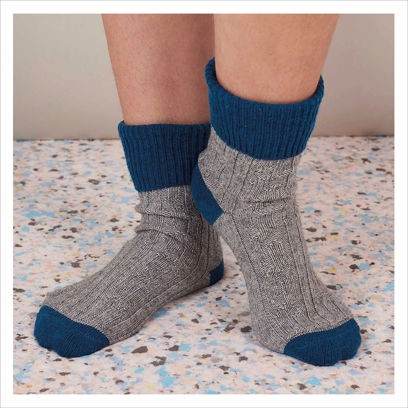 Catherine Tough Women's Cashmere Socks - Teal / Grey
