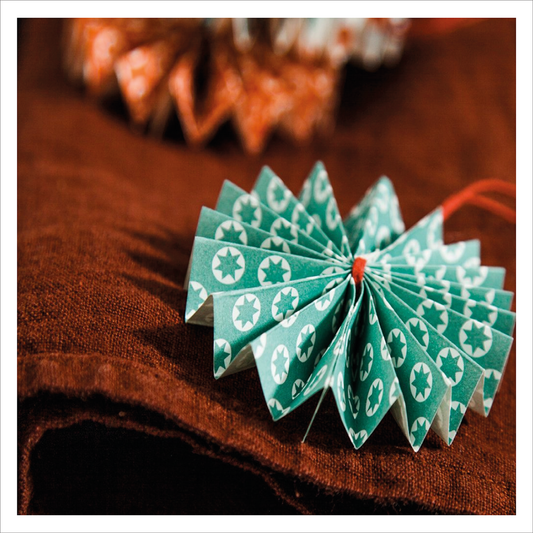 Ola - Paper Rosette Garland Kit