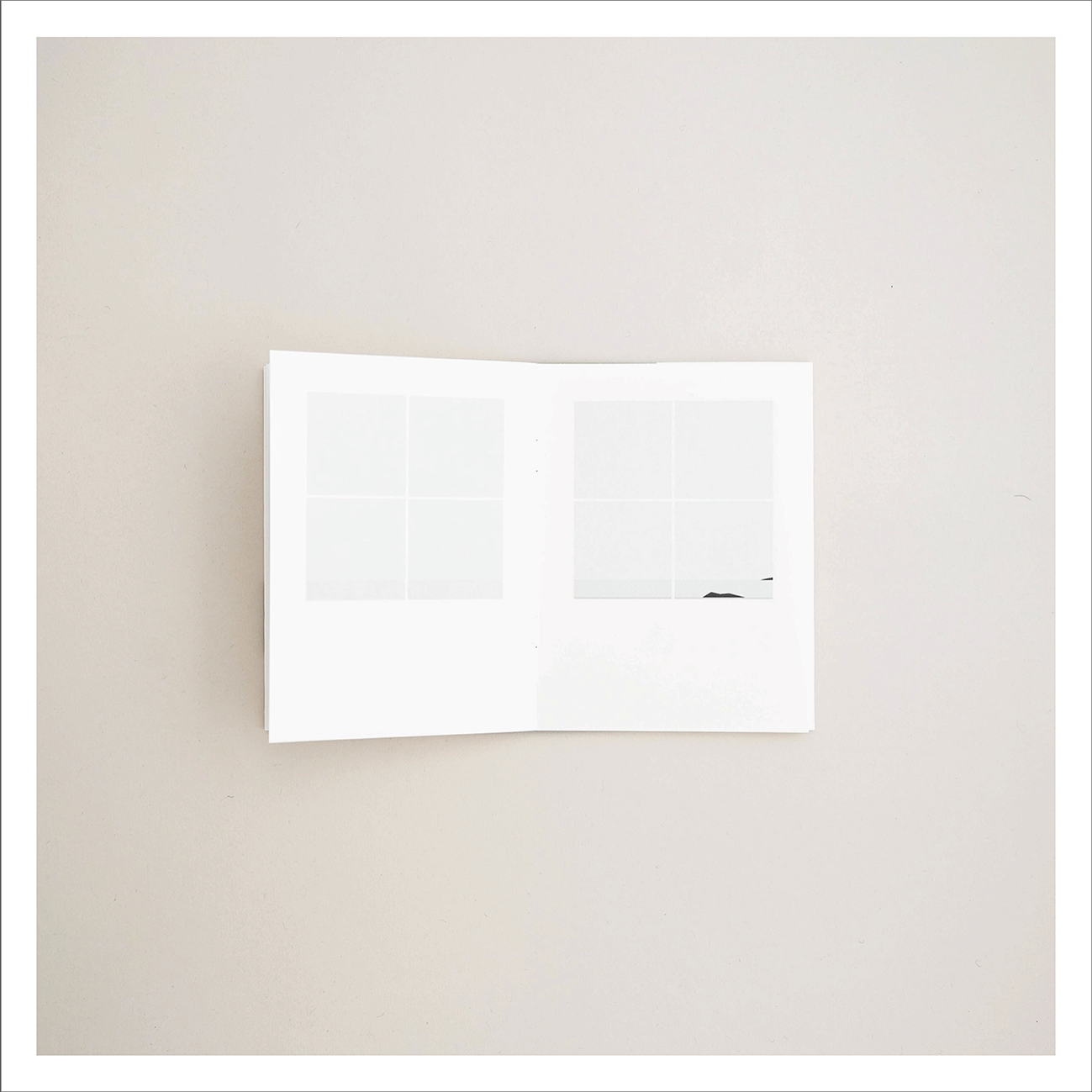 Ploterre - Bothy Book